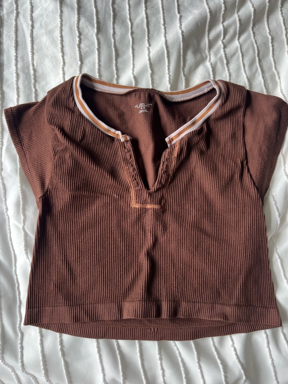Urban Outfitters Brown Ribbed Cropped Tee with Cream & Tan Trim